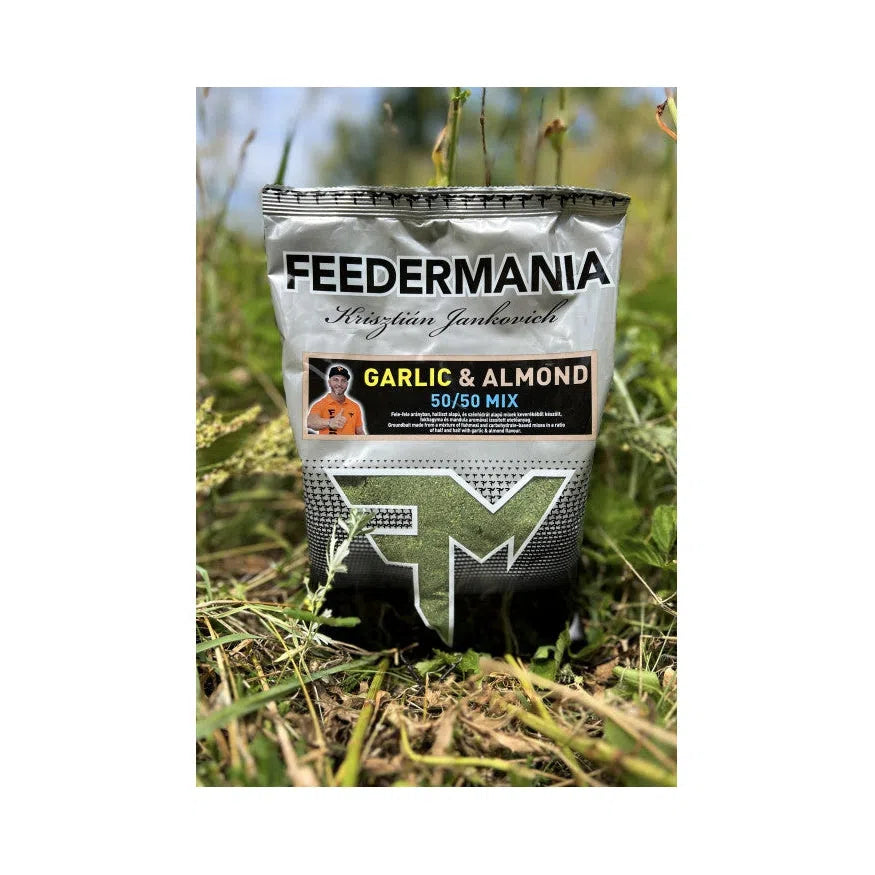 FEEDERMANIA ETETŐANYAG 50/50 MIX GARLIC-ALMOND FOKHAGYMA-MANDULA 800G